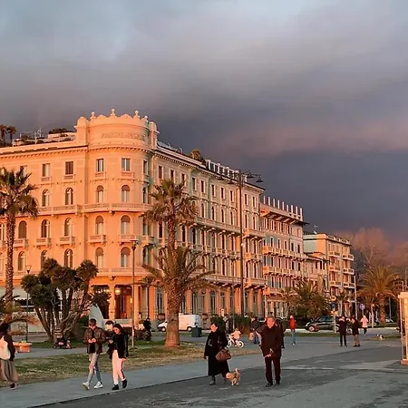 Casa Alma * Виареджо